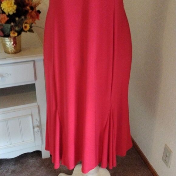 Danny & Nicole Red Dress - Picture 8 of 12